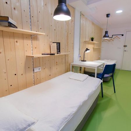 Koala Hostel 阿利坎特 外观 照片