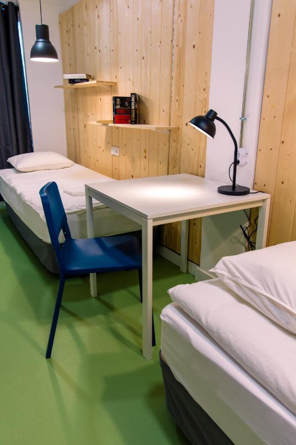 Koala Hostel 阿利坎特 外观 照片
