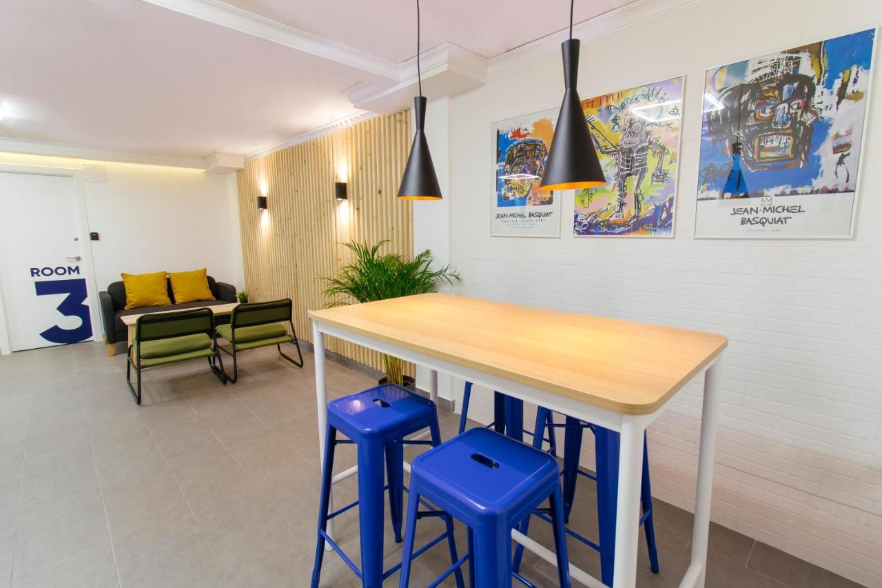 Koala Hostel 阿利坎特 外观 照片